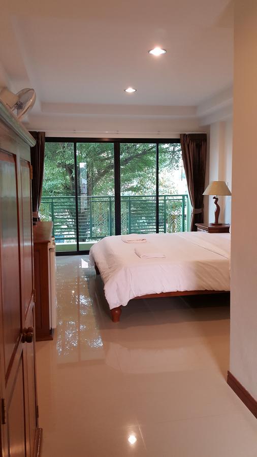 Garden Corner Resort & Hotel Phitszanulok Kültér fotó