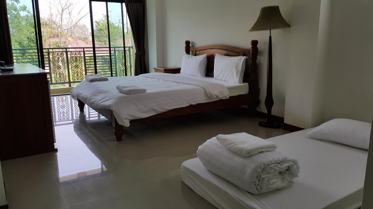 Garden Corner Resort & Hotel Phitszanulok Kültér fotó
