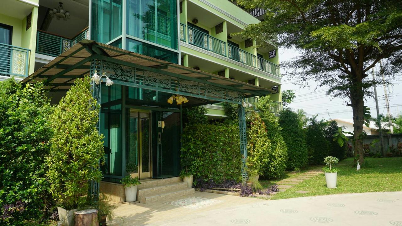 Garden Corner Resort & Hotel Phitszanulok Kültér fotó
